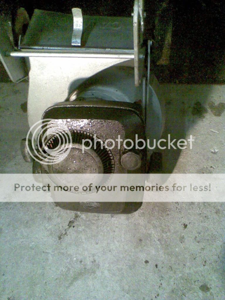 [Linked Image from i675.photobucket.com]