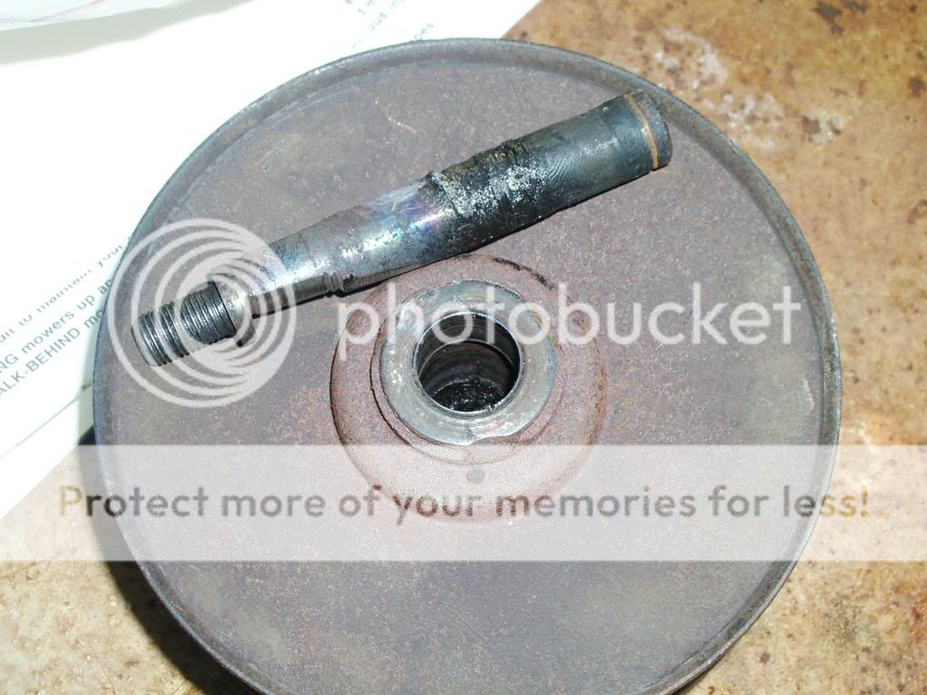 [Linked Image from i675.photobucket.com]